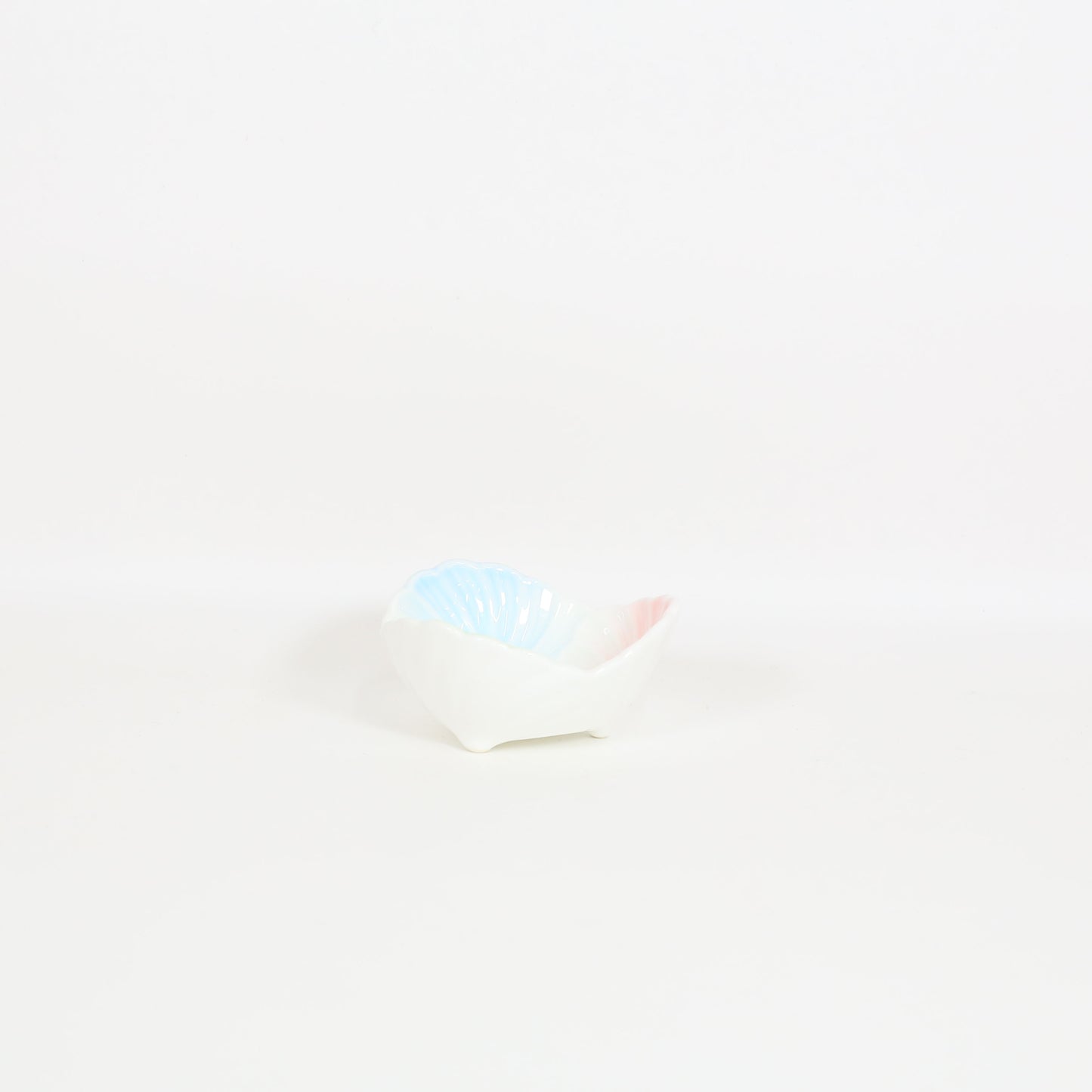 中付菊三ツ葉三色吹 ホワイト 10cm