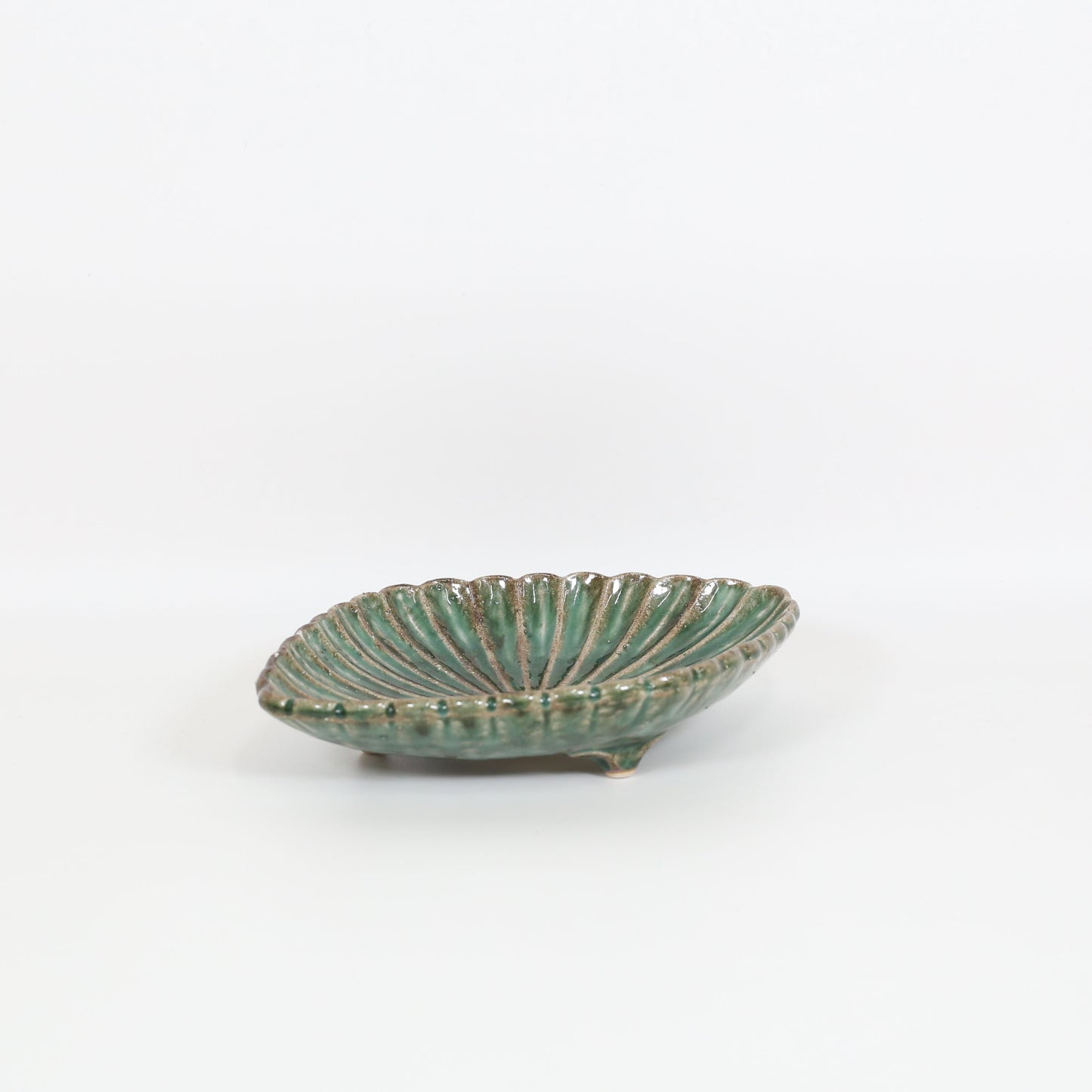 向付菊菱型赤土織部釉 グリーン 21cm