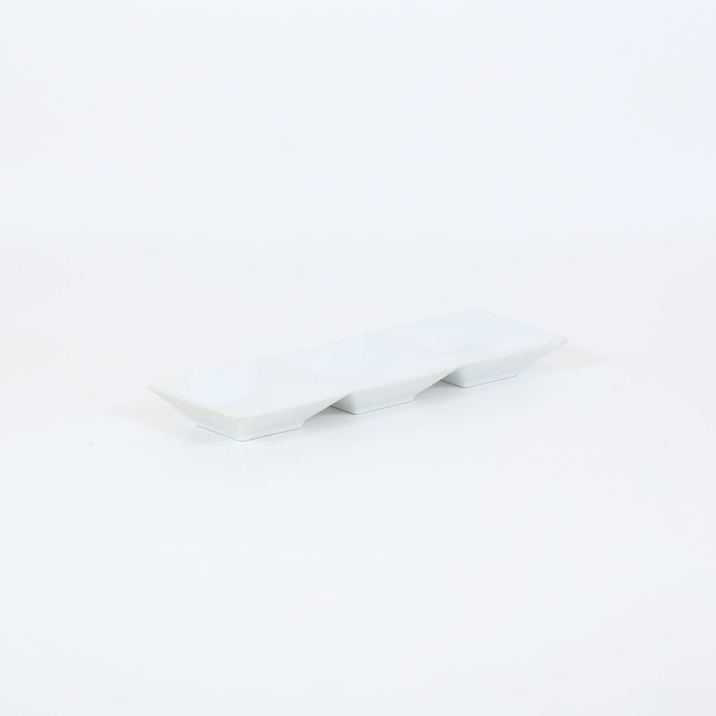 三ツ仕切皿 ホワイト 18cm
