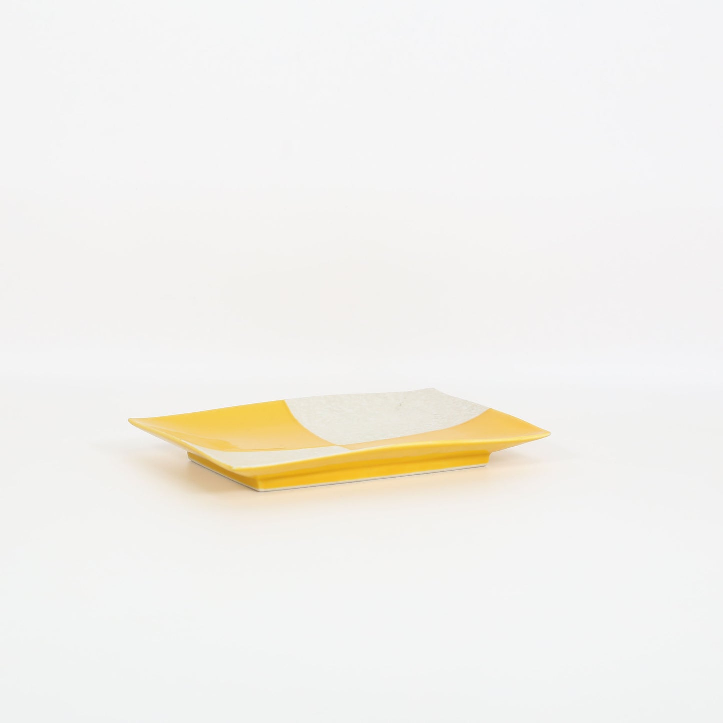 焼物皿黄釉市松 イエロー 21cm