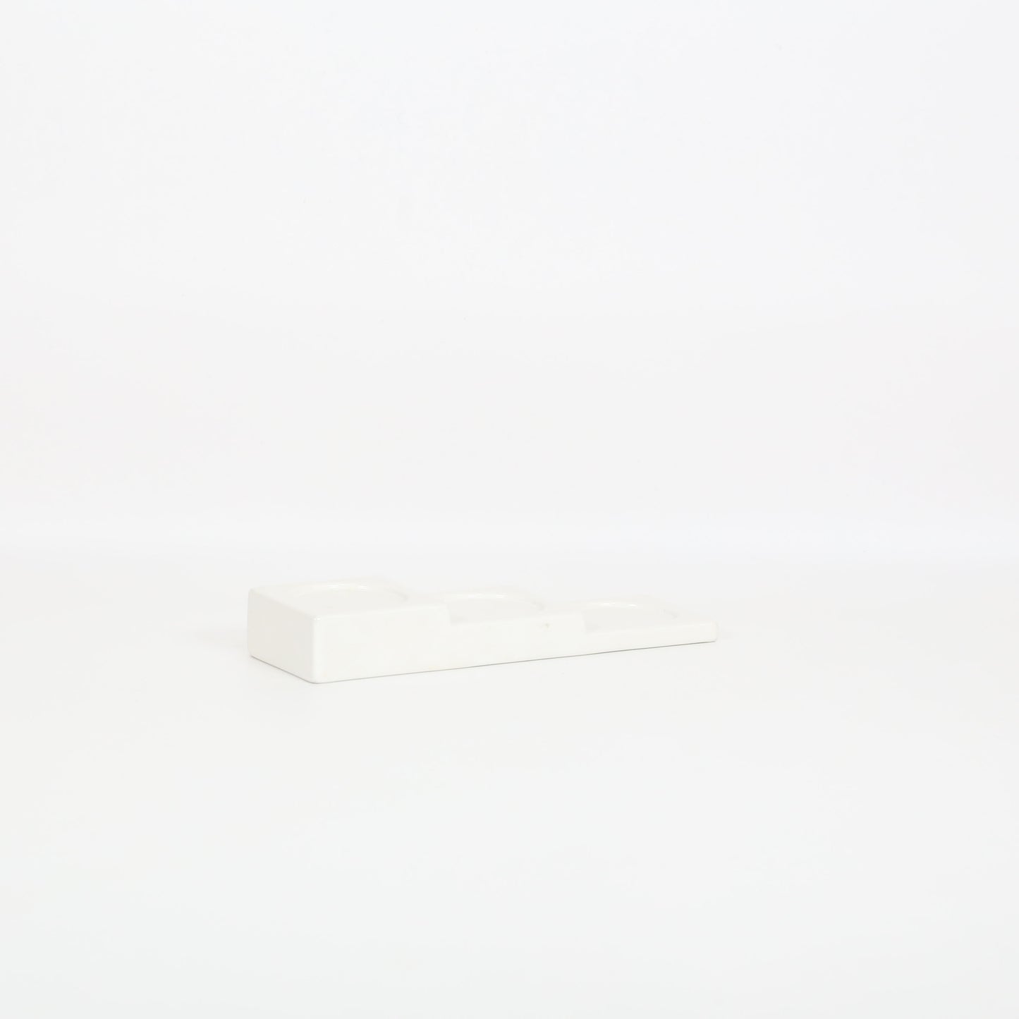 前菜皿階段盛器 ホワイト 20cm