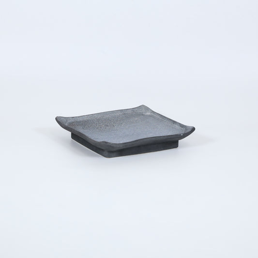 正角皿炭化黒 ブラック 18cm