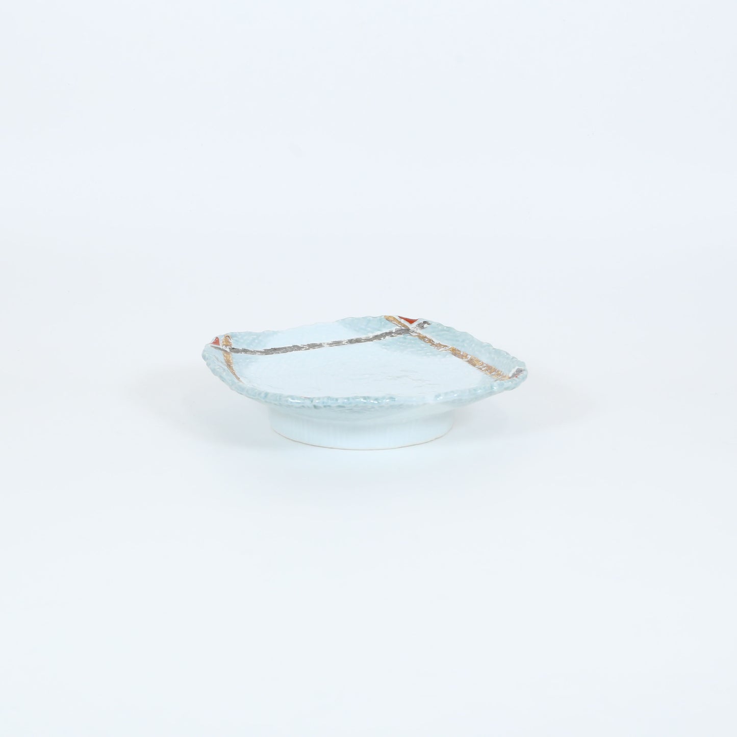 多用皿青紋金彩 ホワイト 18cm