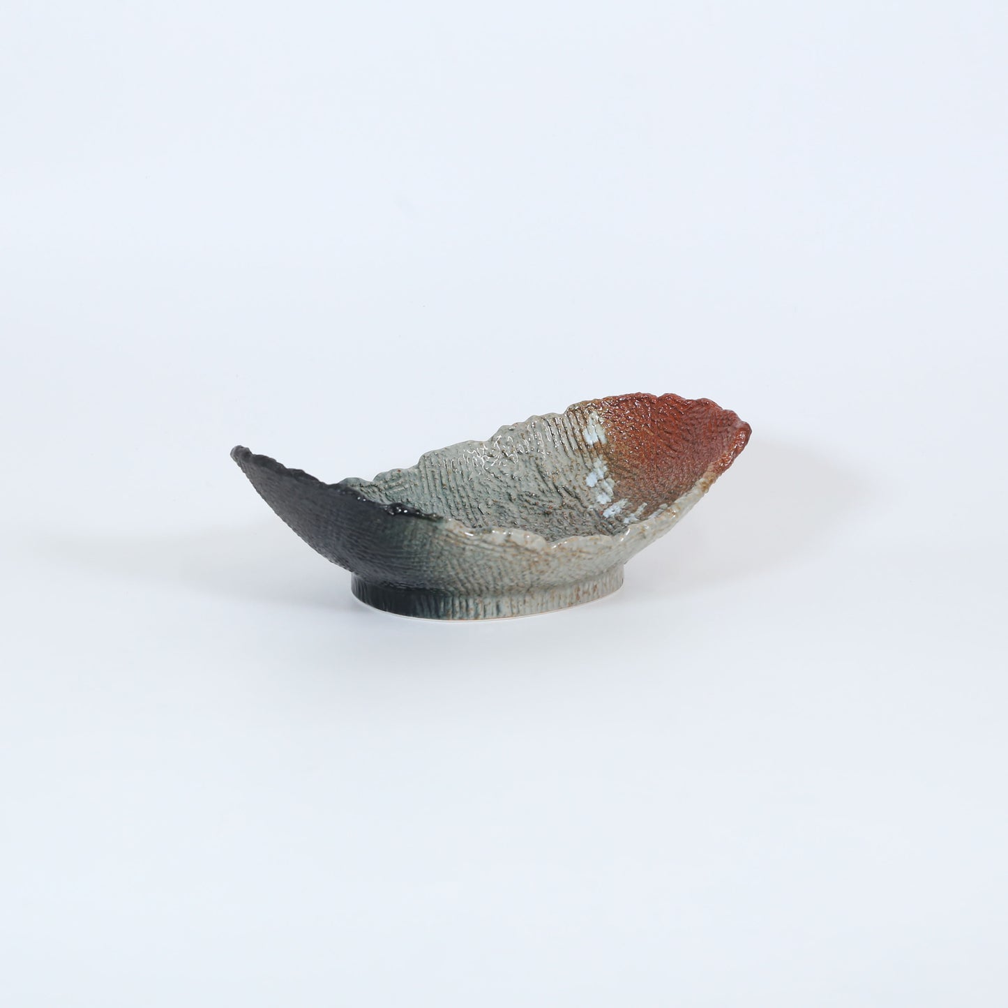 盛鉢伊羅保捻り グレー 23cm