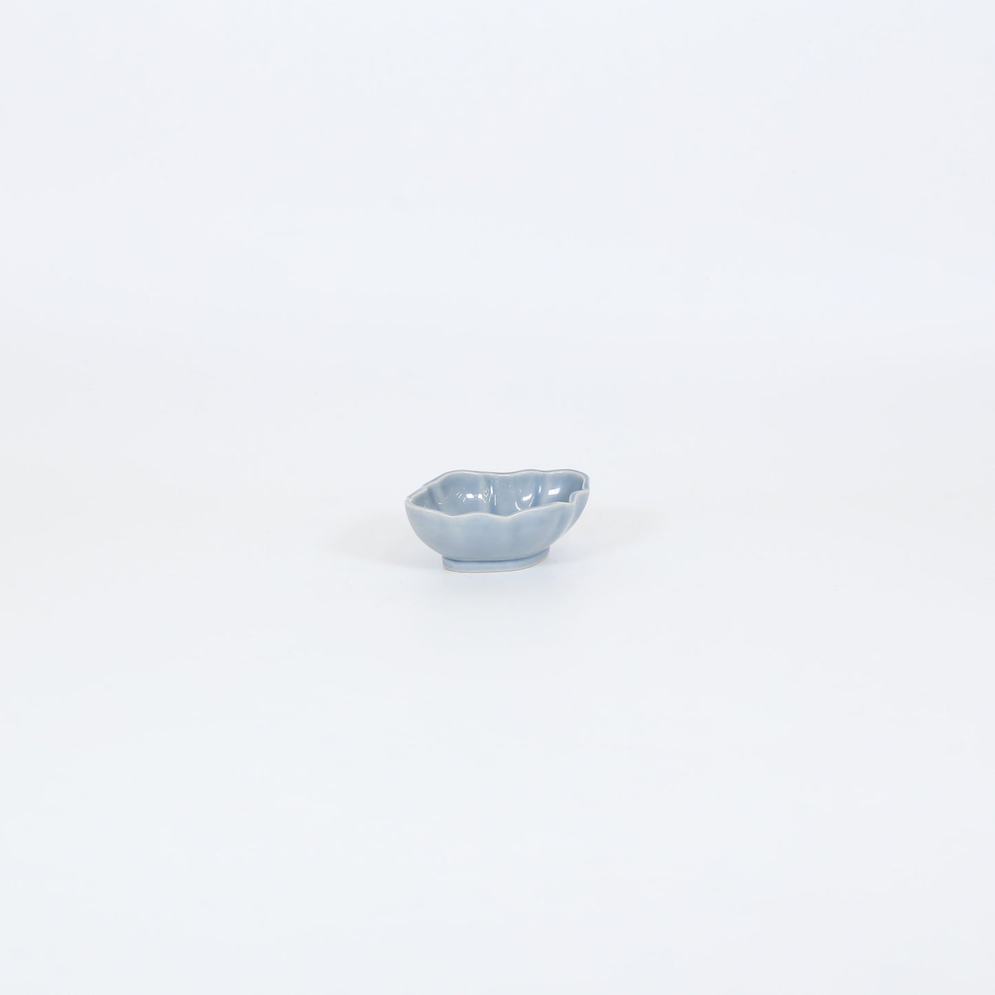 楕円小鉢菊割青磁 ブルー 10cm
