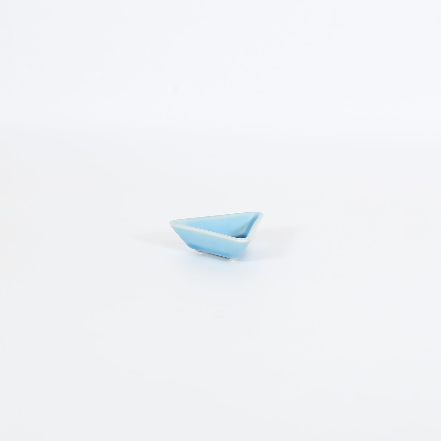 珍味三角深青磁 ブルー 7cm
