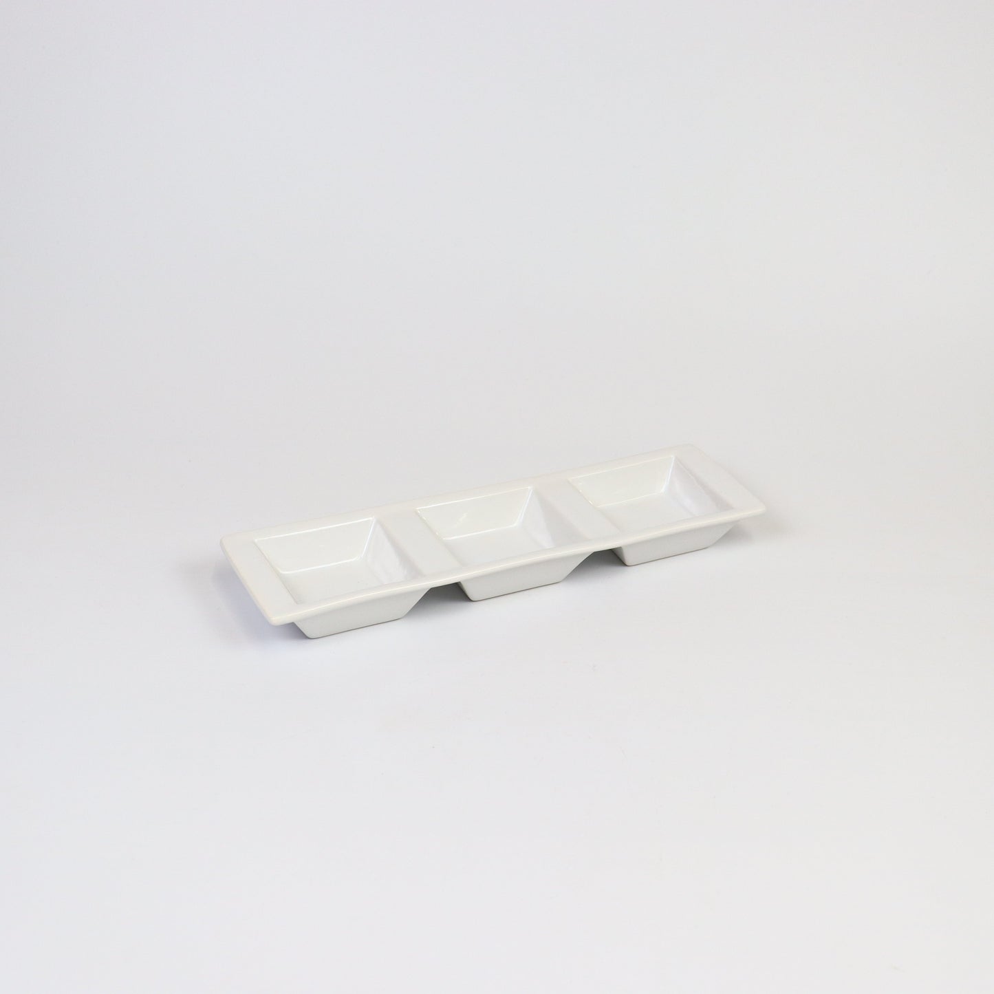 太白三点皿 ホワイト 27cm