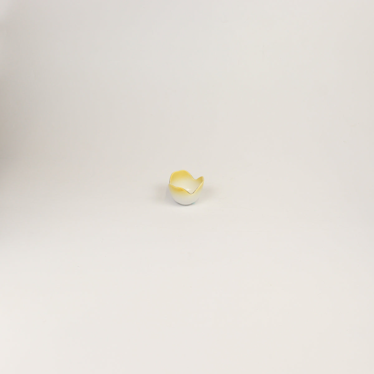 珍味花びら山吹 イエロー 6cm