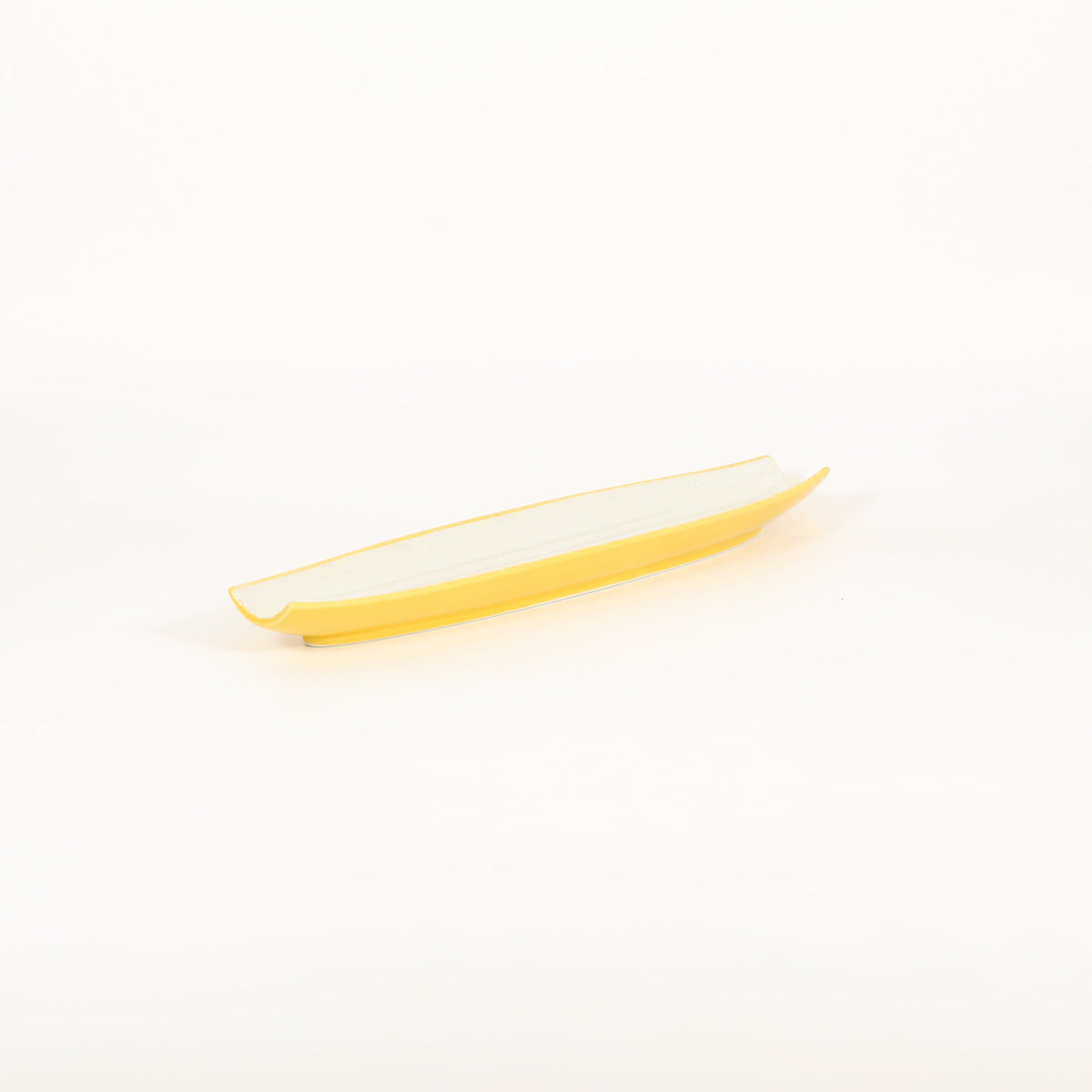 前菜皿黄釉パール両切舟型皿 イエロー 16cm