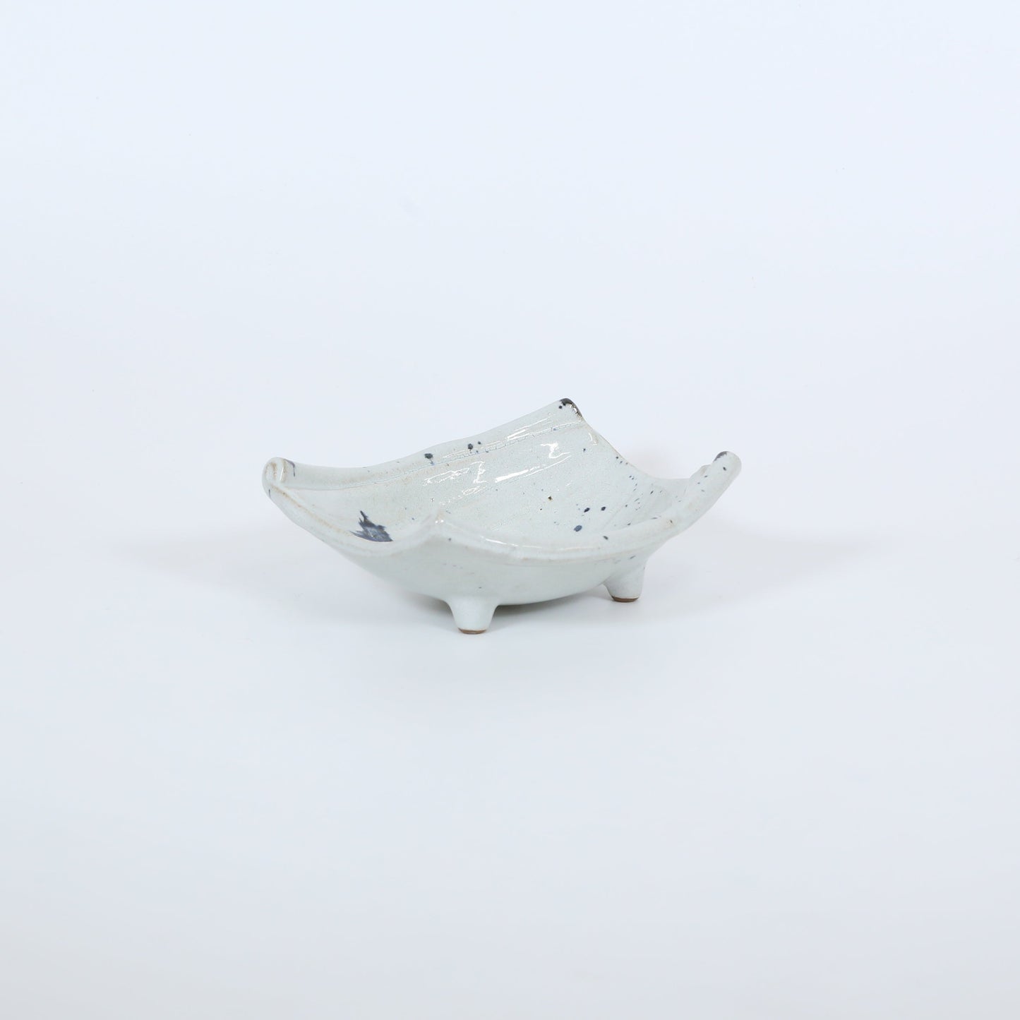 両切向付紺しぶき ホワイト 17cm