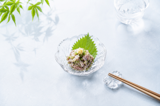 【6月の料理と食器】旬の食材とおすすめのコーディネート ～あじ～