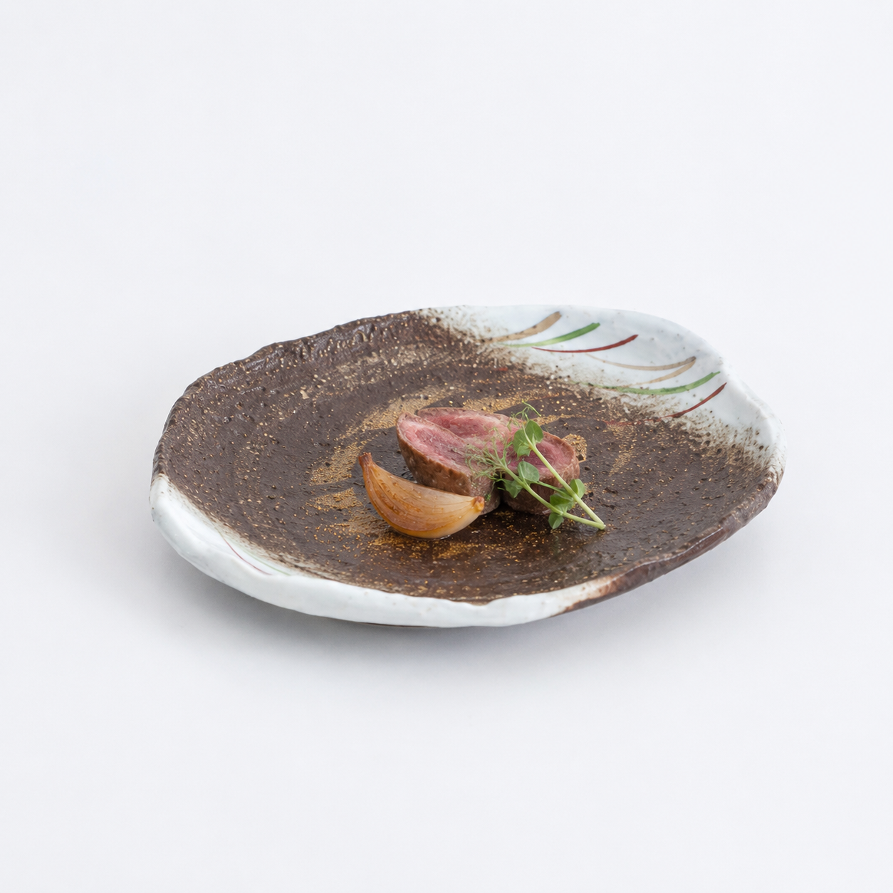 葉型焼皿焼〆金彩武蔵野 ブラウン 21cm