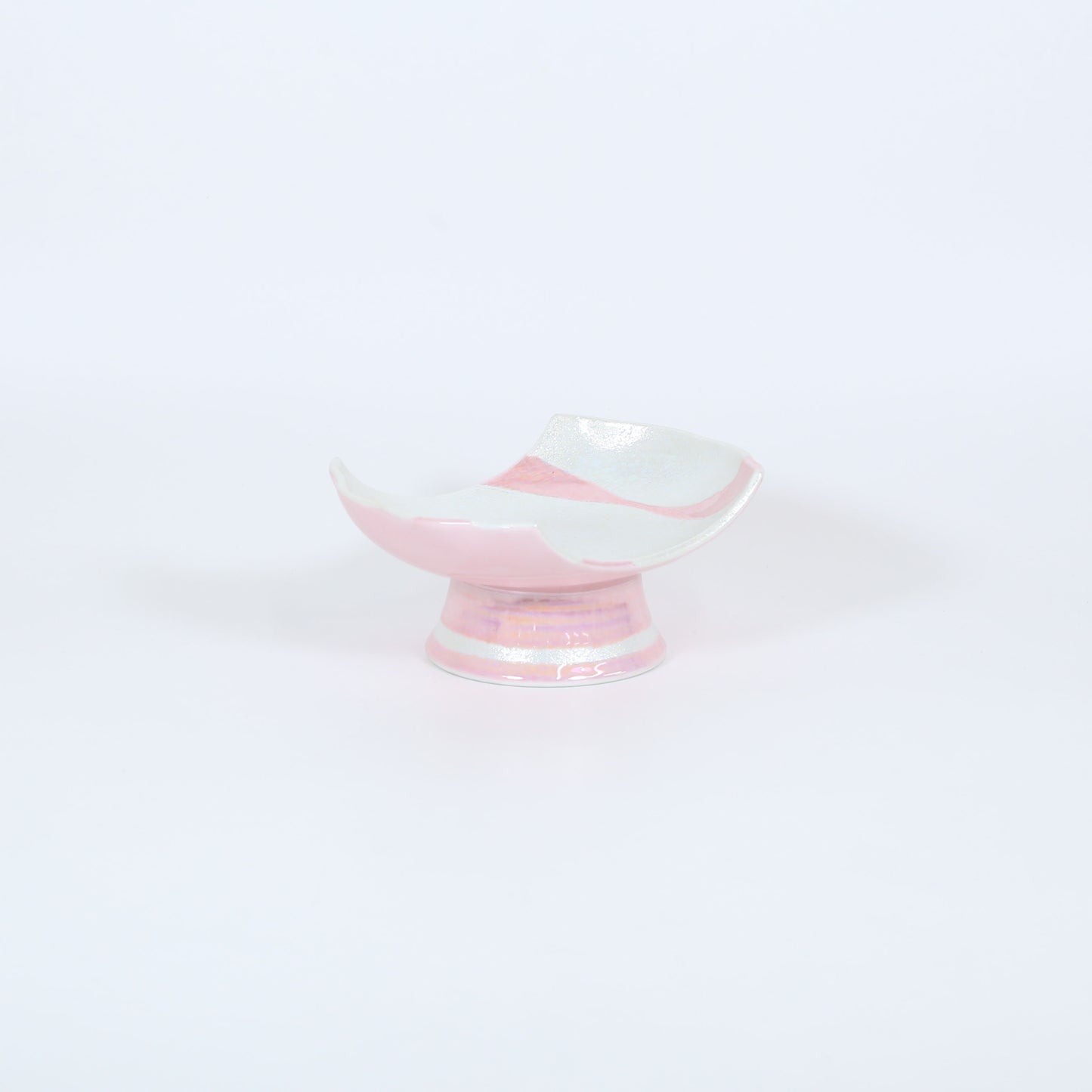 高台向付両切ピンク釉銀彩 レッド 18cm