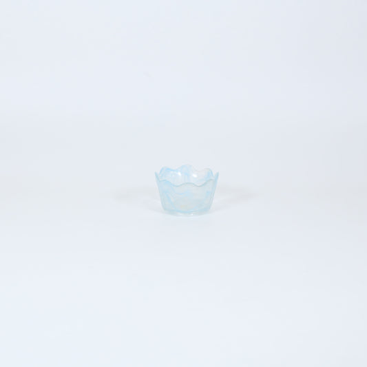 ガラス小付ウェーブ ブルー 8cm