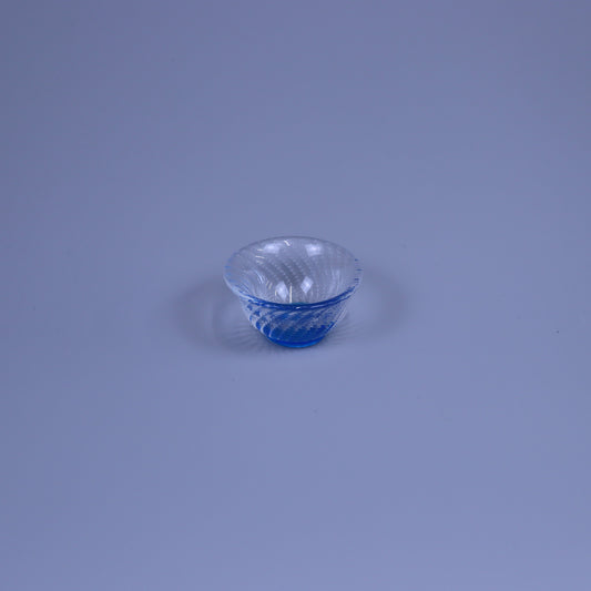 ガラス珍味渦巻鉋目小付 ブルー 6cm