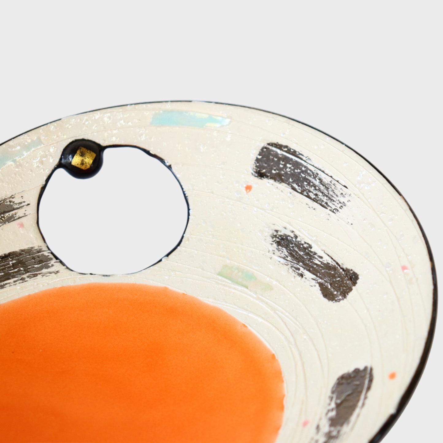 丸抜丸皿オレンジ散し ブラック 20cm