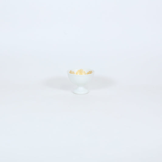 高台小付黄花彫 ホワイト 8cm