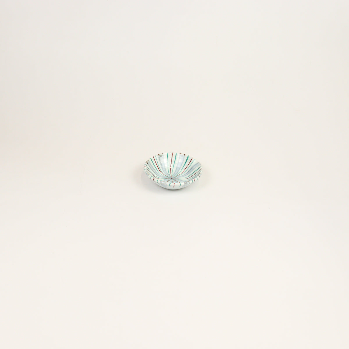取皿呉須絵赤緑線 11cm