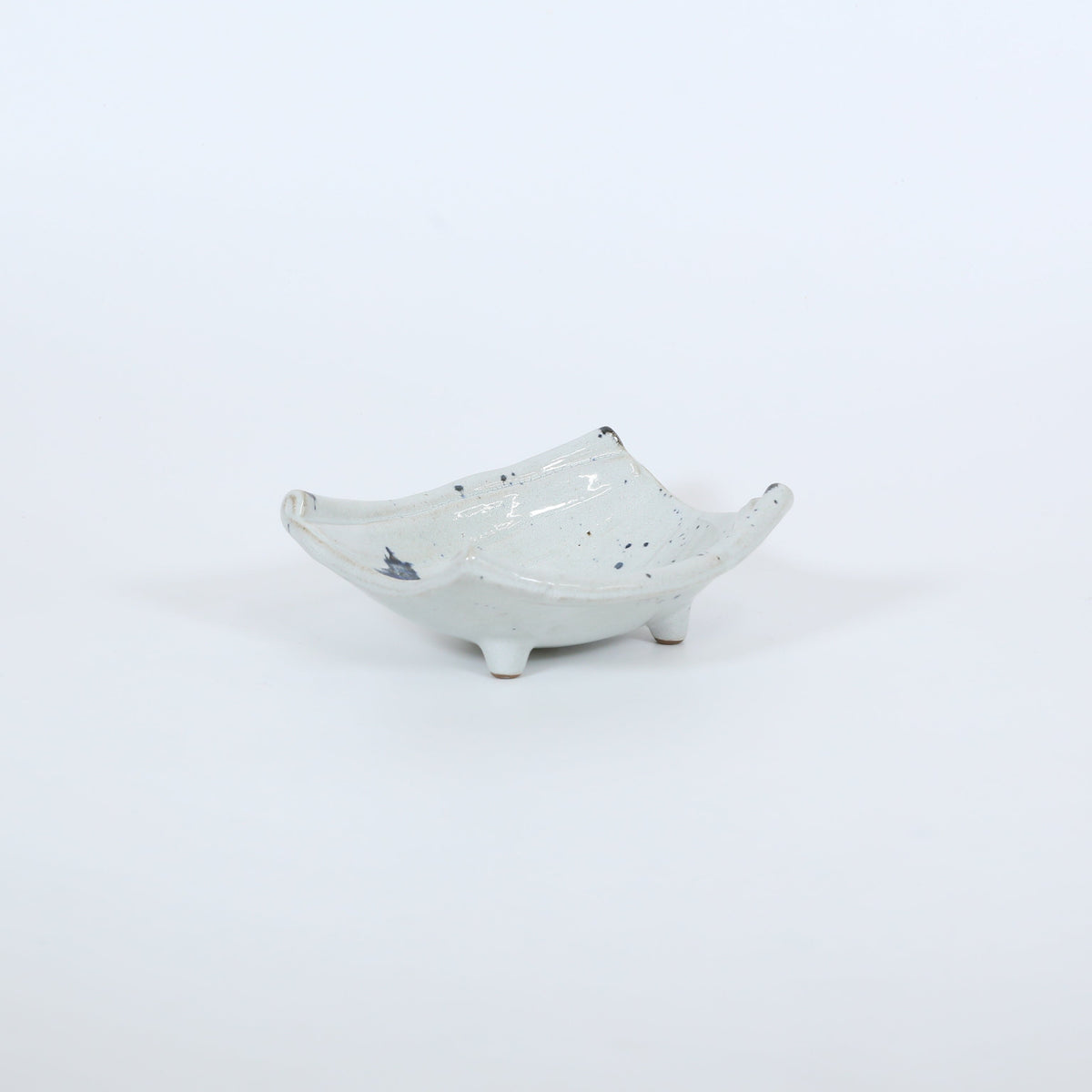 両切向付紺しぶき ホワイト 17cm